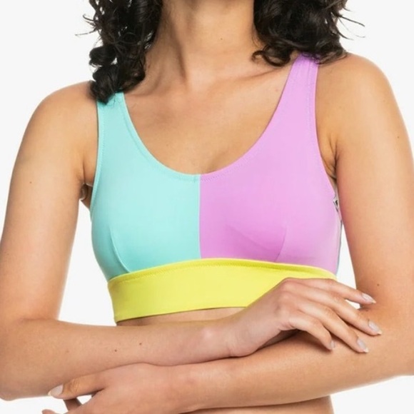 Quiksilver Medium Top Bikini Bandeau Color Block Scoop Band Top in Violet NWT - Picture 1 of 9
